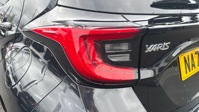 Toyota Yaris 1.5 Hybrid Excel 5dr CVT Hybrid Hatchback